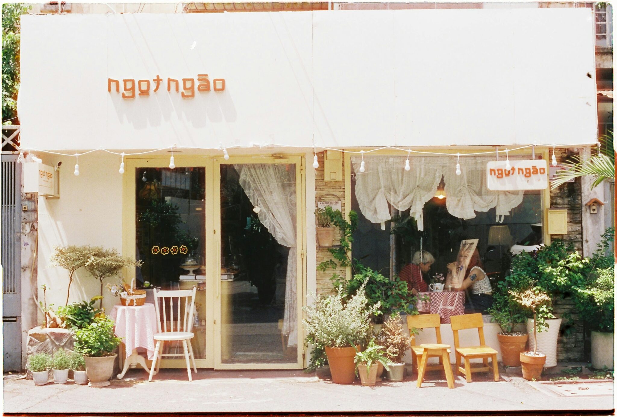 Portuguese phrases for coffee counter orders